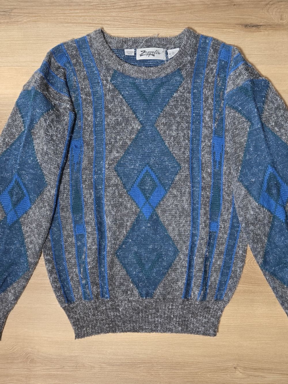 Vintage Gray and Blue Geometric Crewneck Sweater